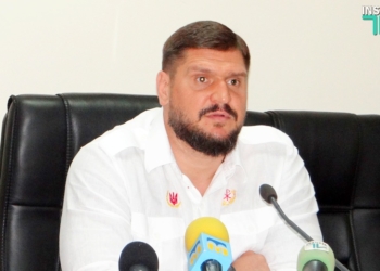 Губернатор Савченко попросил покинуть совещание по дорогам новоназначенного директора Николаевского облавтодора