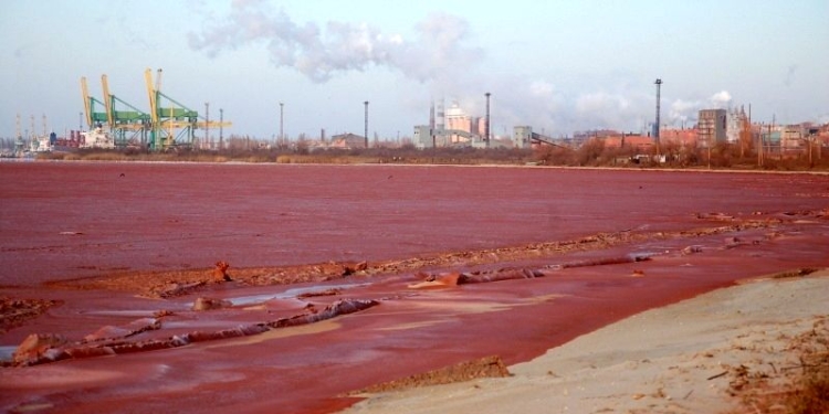 Николаевводоканал и НГЗ вошли в ТОП-100 крупнейших предприятий-загрязнителей Украины