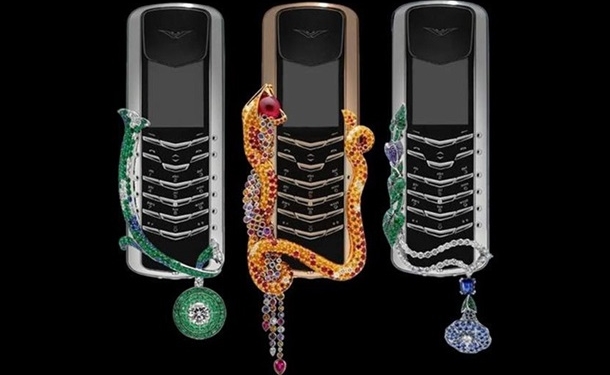 В Англии закроют завод Vertu за долги