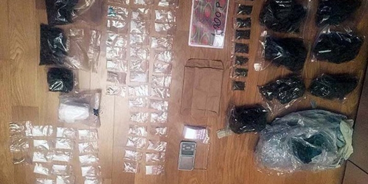 В Киеве задержали дилера с оружием и наркотиками на 3 млн.грн.