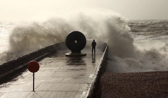 К Мексике идет ураган «Франклин» – на побережье ждут волны высотой 4-6 метров
