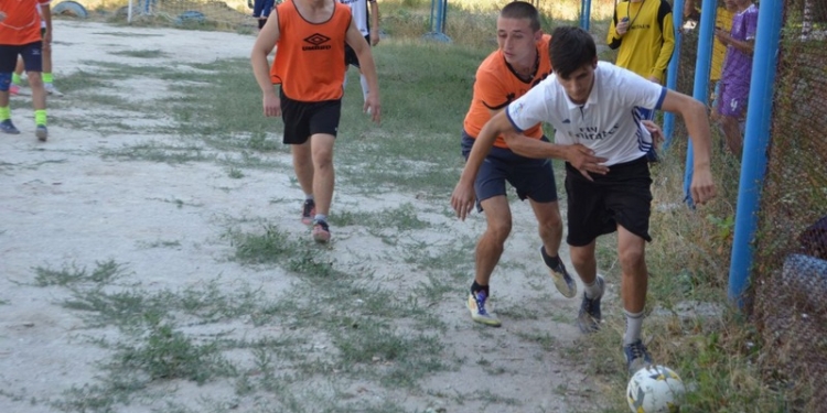 Когда в футбол играют от души: в Николаеве прошел турнир по футболу среди дворовых команд