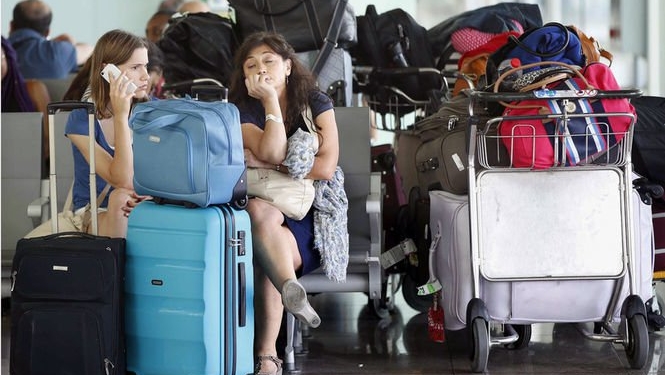 В столице Испании сегодня частично бастуют сотрудники аэропорта. Но дальше обещают больше