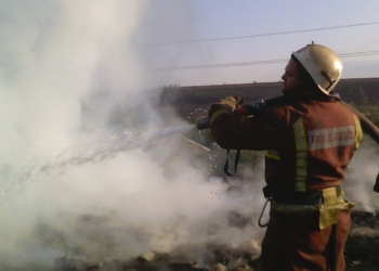 И снова короткое замыкание: в Снигиревском районе горел жилой дом