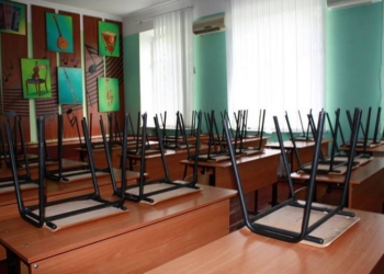 Из разрушившейся Новобугской школы оттока детей нет
