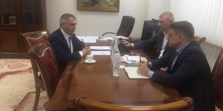 Мэрия Николаева ищет кредит для закупки больших автобусов: предложение беларусов пока привлекательнее чем Укргазбанка, – Сенкевич