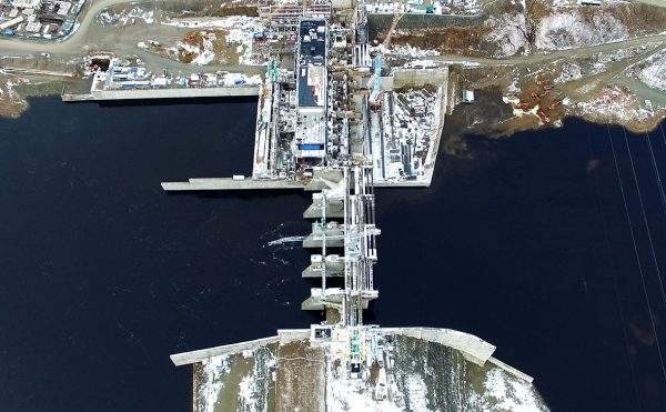 В РФ – авария на ГЭС, которую в начале августа открыл Путин