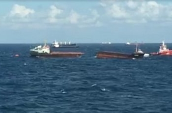 Судно, возившее сырье в Крым, потерпело крушение у входа в Босфор