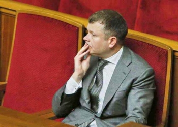 У нардепа Жеваго большие проблемы из-за декларации – забыл указать совместительство, британскую зарплату и швейцарскую пенсию