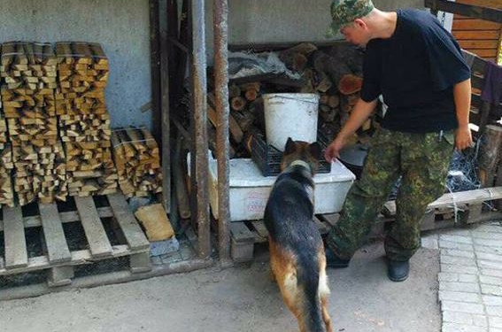 Всех выгнали, собака все обнюхала. В субботу в Николаеве “минировали” “Рыбачий стан”