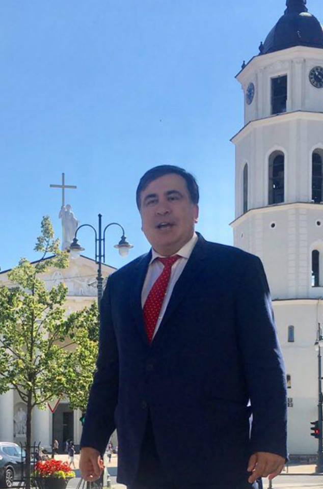 В годовщину агрессии РФ против Грузии Саакашвили прибыл в Литву - на митинг 3