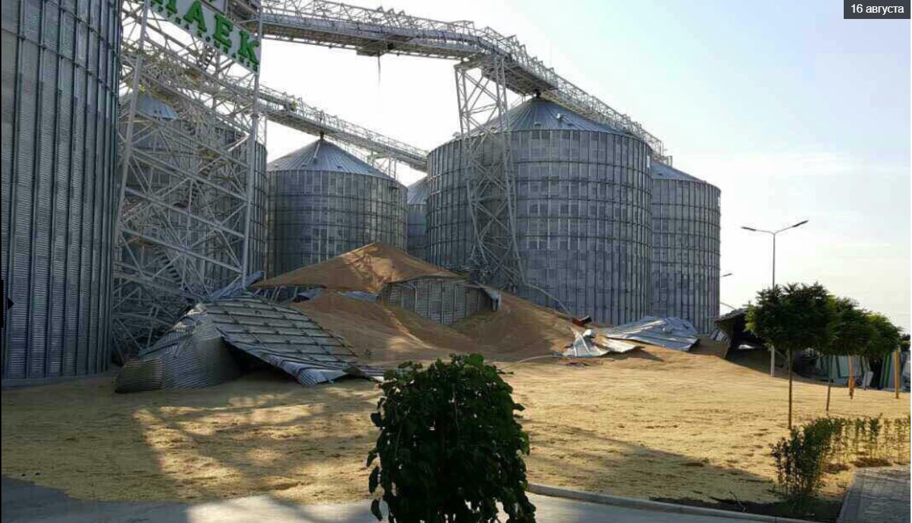 На Константиновский элеватор вызвали турков – искать виновных в обрушении емкости с зерном