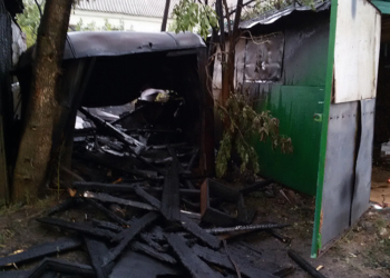 В Николаевской области за сутки спасатели дважды тушили хозяйственные здания