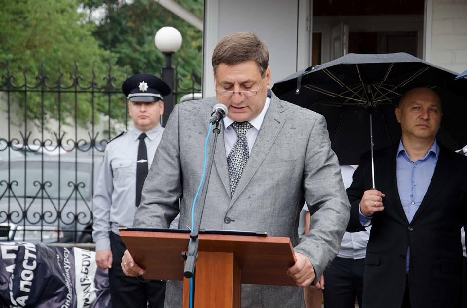 В Николаеве почтили память 48 погибших при исполнении сотрудников полиции 3