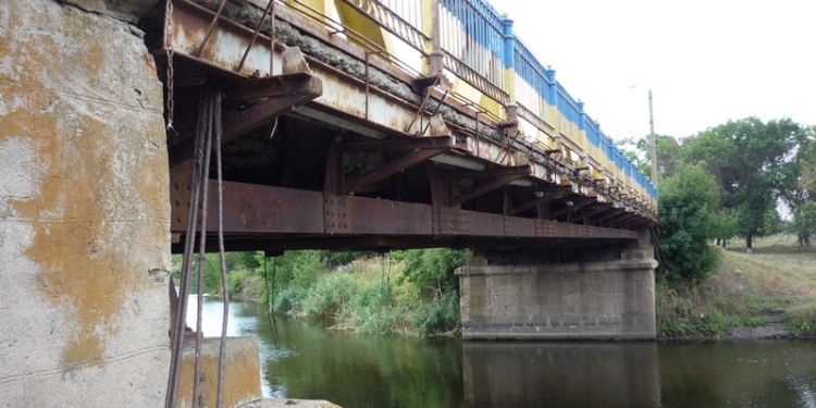 Мост через Мертвовод в Братском отремонтируют за 3,5 млн. грн. – нардеп выбил субвенцию в Кабмине