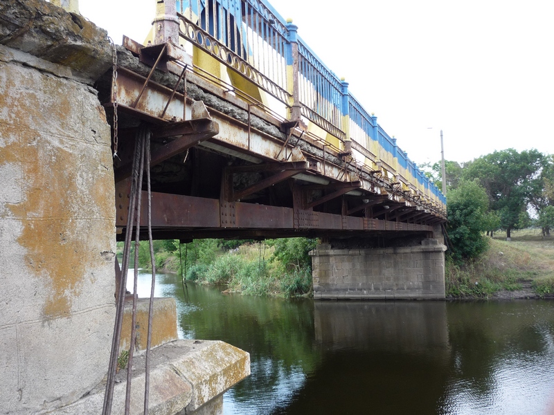 Мост через Мертвовод в Братском отремонтируют за 3,5 млн. грн. - нардеп выбил субвенцию в Кабмине 7