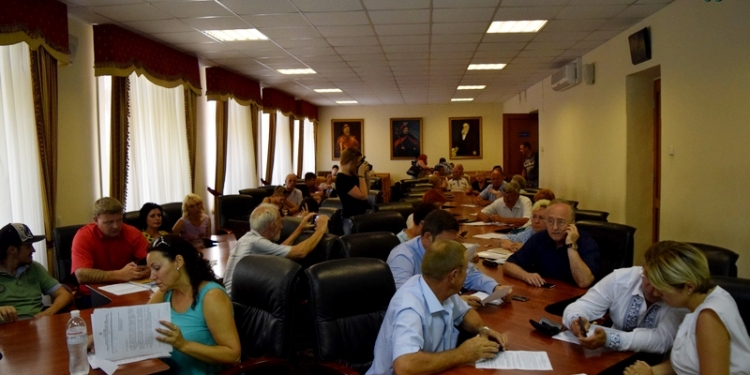 Конкурс на должности главврачей лечебных учреждений Николаевской области все чудесатее: члены конкурсной комиссии не пришли