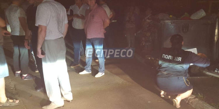 Жара сводит с ума? В Киеве маньяк вырезал всю свою семью