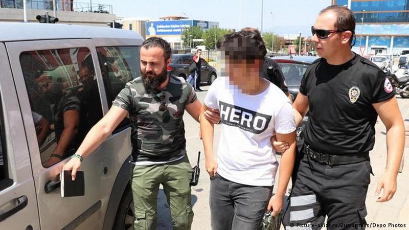 В Турции для обвиняемых в госперевороте введут специальную униформу 1