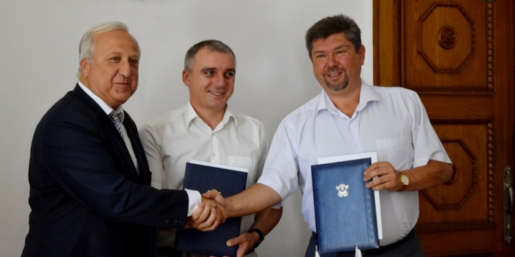 Кредит от ЕБРР для Николаева на покупку троллейбусов все ближе: подписано соглашение о подготовке кредитного договора