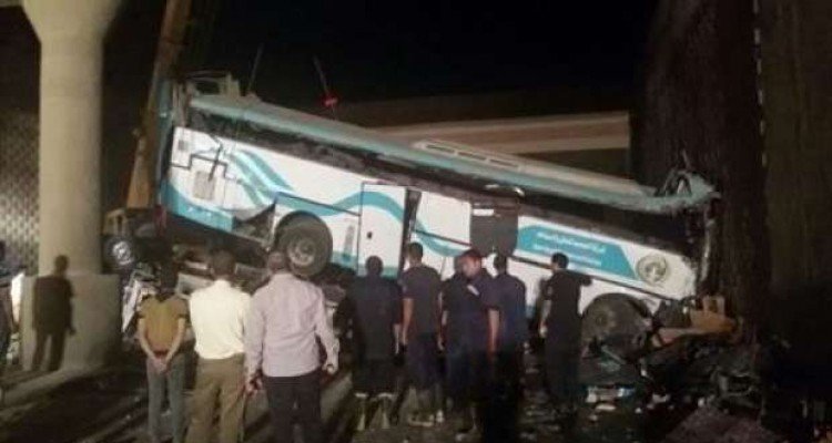 Крушение очередного туристического автобуса, теперь в Египте: погибло 14 человек 1