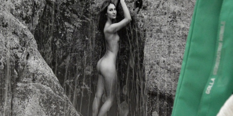 «Мир без мужчин»: николаевцев зовут на выставку эротических фото