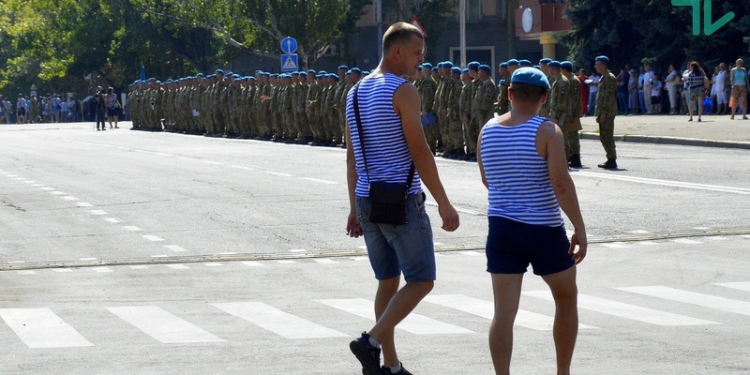 «Танки в городе»: Николаев отмечает день ВДВ