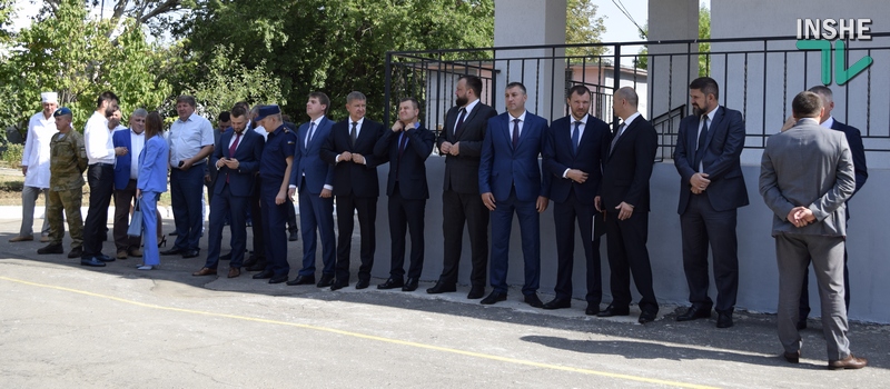 Премьер-министр Украины в Николаеве: ознакомился с новой котельной и подарил детской больнице оборудование 7