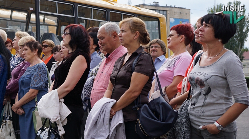 Николаевщина купила 5 школьных автобусов за 7 млн. грн. Области нужно в 12 раз больше 9
