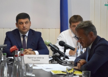 Владимир Гройсман в Николаеве напомнил главам ОГА и городским головам о снеге: «Дороги должны быть чистыми!»