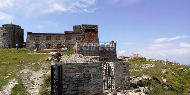 В Ивано-Франковской области восстанавливают обсерваторию Прикарпатского университета на горе Поп Иван