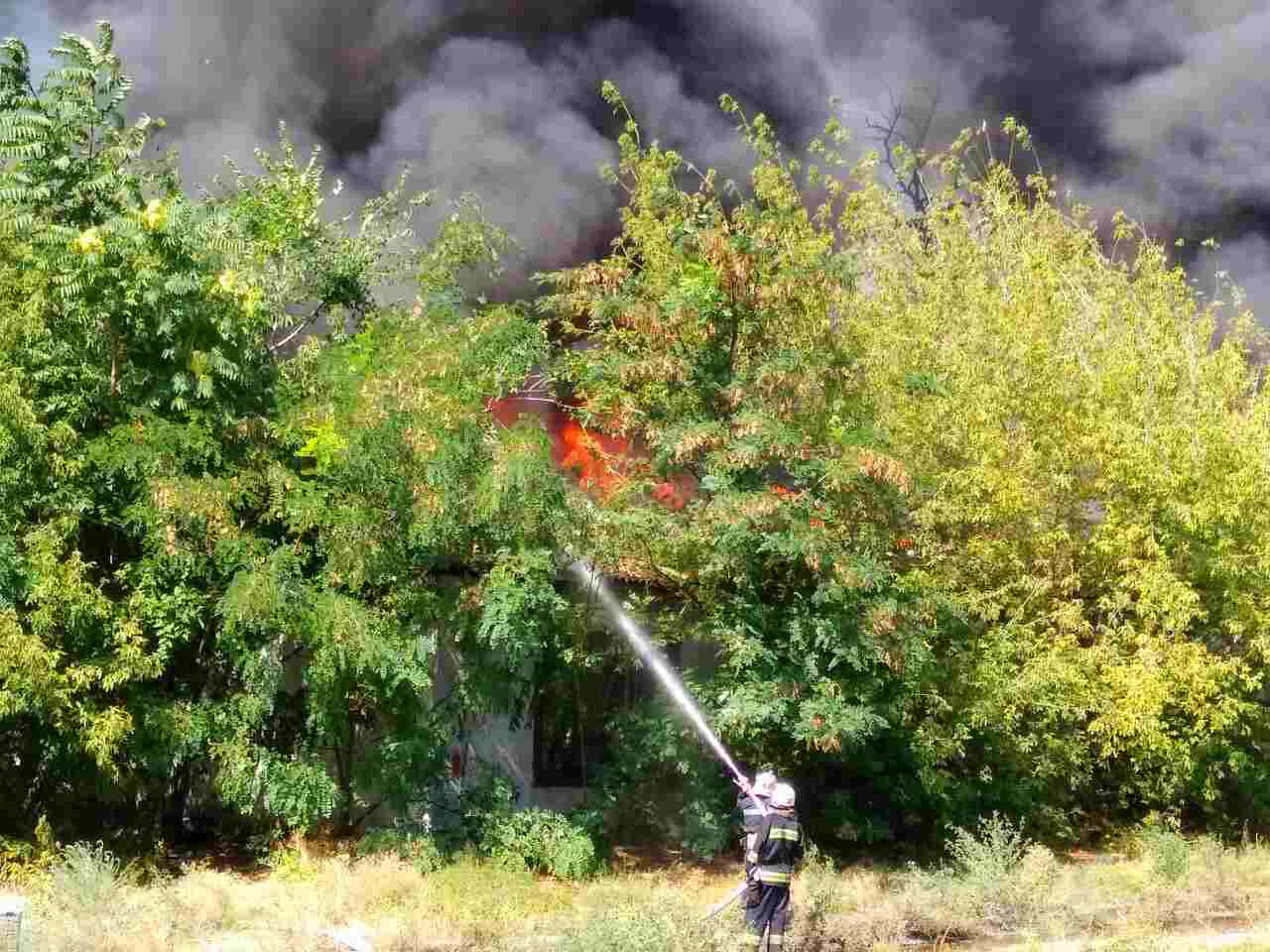 Большой пожар на Сухом фонтане. ОБНОВЛЕНО