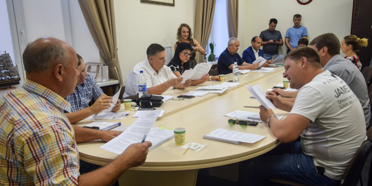 Просто забыли. Половина строительных работ за счет бюджета в Николаеве не будет выполнена: в мэрии упустили изменения законодательства