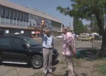 Можно ли верить своему градуснику? ИншеТВ вместе с профессионалами замерила температуру воздуха в разных районах Николаева