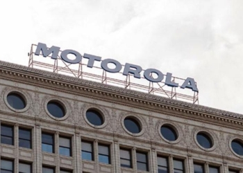 Motorola получила патент на самовосстанавливающееся стекло для смартфонов