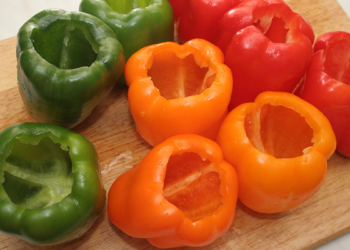 Восемь фермерских семей Николаевщины объединились для выращивания перца