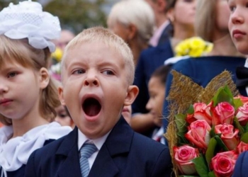 В Николаеве  мэр обязал сократить время школьных линеек 1 сентября