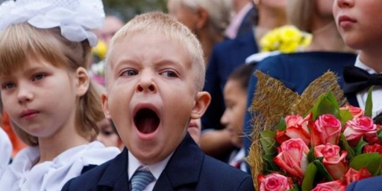 В Николаеве  мэр обязал сократить время школьных линеек 1 сентября