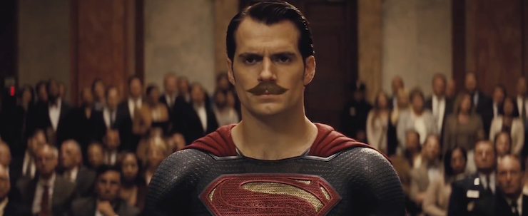 Усы супермена будут стоить Warner Bros миллионы