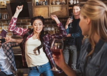 В Швеции до сих пор действует закон, запрещающий танцы без лицензии