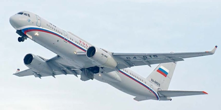 А поговорить? 3 дня летал по кругу над Крымом самолет-ретранслятор