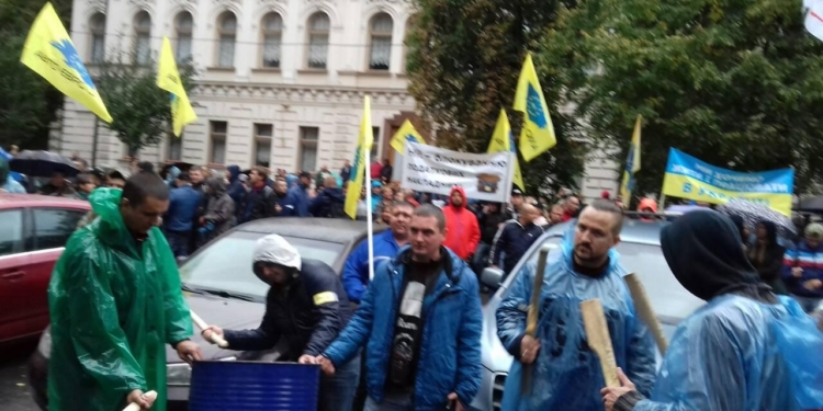 Блокирование налоговых накладных. Чего требуют от парламента николаевские предприниматели