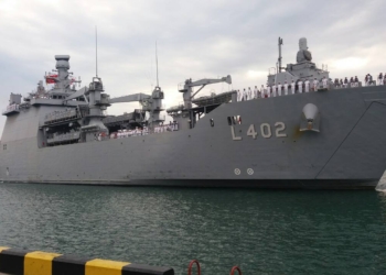 В Одессу зашел турецкий БДК «Байрактар»