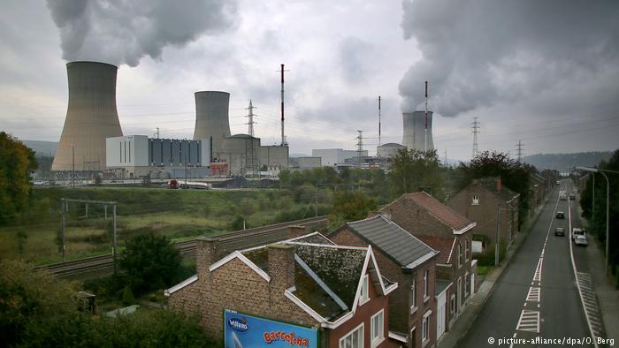 На случай аварии на АЭС в Бельгии: жителям города Аахен и трех соседних районов на западе Германии раздают таблетки с йодом 1