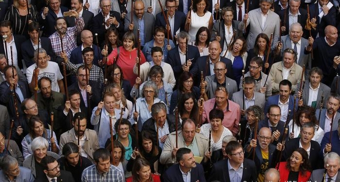 740 мэров каталонских городов поддержали референдум о независимости от Испании