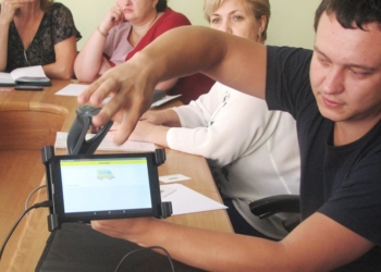 Медкарта плюс льготный проезд для пенсионеров в маршрутках: с завтрашнего дня в Вознесенске начинают тестировать «карточку вознесенца»