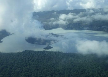 Извержение вулкана на Вануату вызвало беспрецедентную эвакуацию целого острова