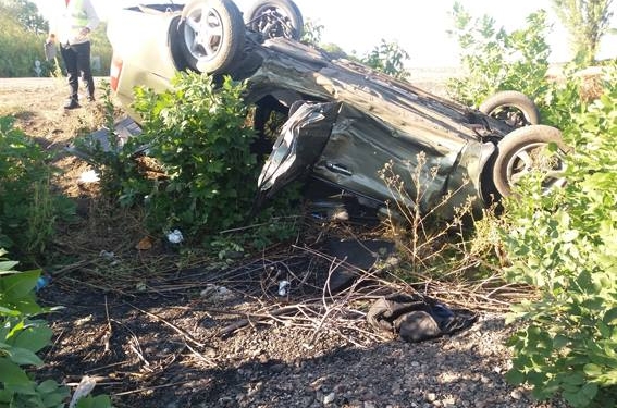 На Николаевщине дорогу не поделили киевлянин и одессит. В результате ДТП трое человек оказались в больнице