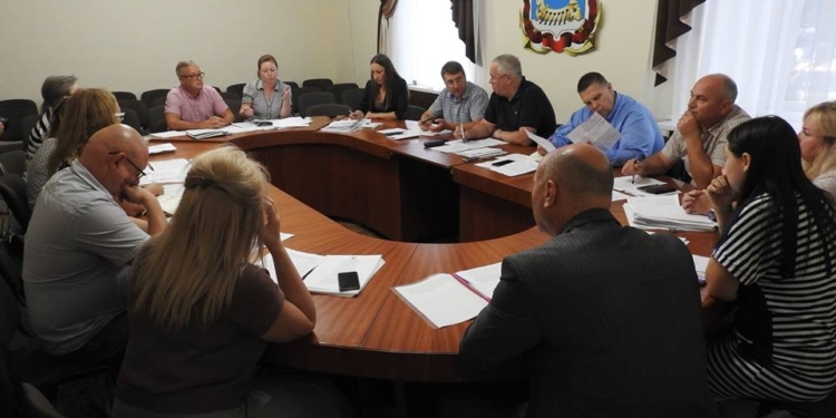 В Николаеве КПП по организации питания в учебных заведениях закупало алкоголь и до сих пор не работает через систему ProZorro