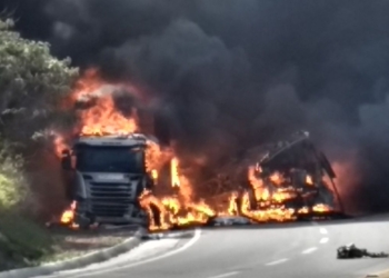 В Бразилии в результате ДТП вспыхнул автобус – погибли 11 танцоров из Германии